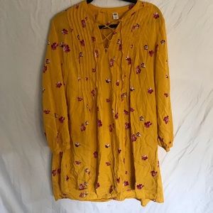 Old navy yellow dress